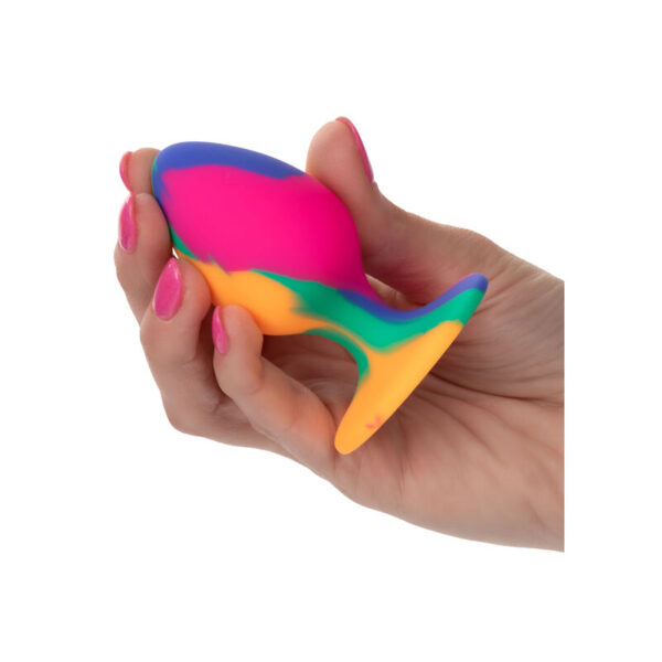 img_127398_7d8057ce57684bc63a30d038f403a751_1.jpg CALEXOTICS - CHEEKY MEDIUM TIE-DYE PLUG ANAL