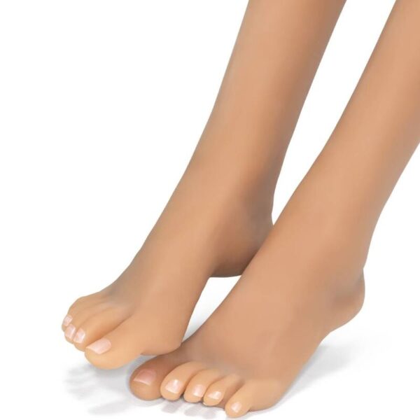 img_143756_2211bdd9093ec31f63778ad314f8520d_1.jpg HIDDEN DESIRE - BANGER BABE HELEN