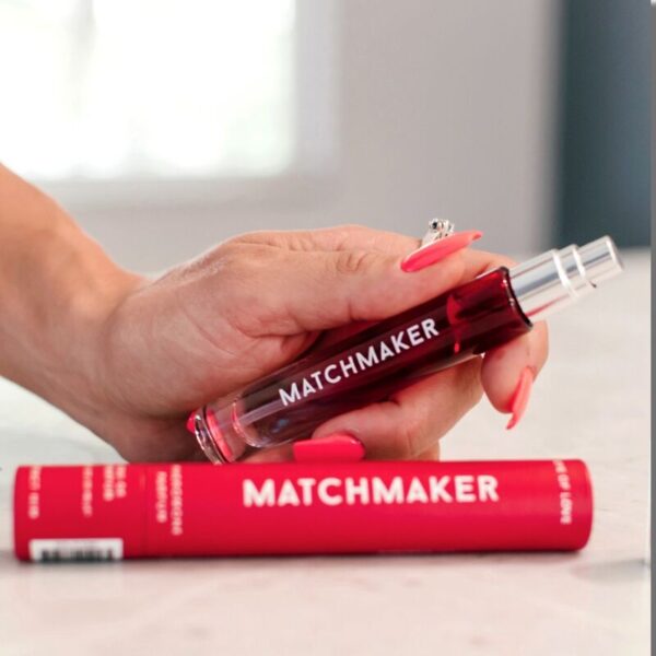 img_146012_3fad1076ef024d4e39a21f25b638a5de_1.jpg OJO DEL AMOR - PERFUME DE FEROMONAS MATCHMAKER RED DIAMOND ATRAELO 10ML