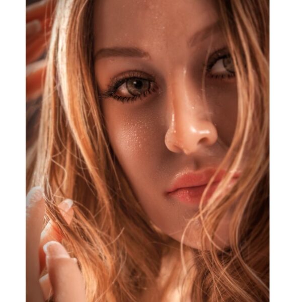 img_66590_79e7763a4b5bee10b2e80d791a0e5896_1.jpg EXTREME TOYZ - PIPEDREAM MUÑECA ULTIMATE FANTASY DOLLS BIANCA 163 CM